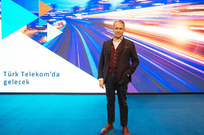 Türk Telekom, teknolojik dönüşüme yatırımları sürdürüyor