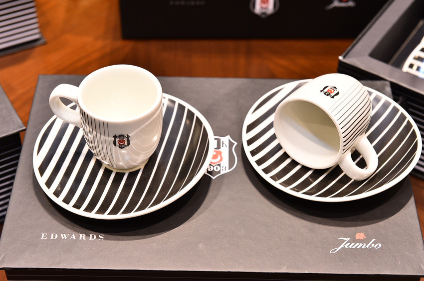 Jumbo’dan Beşiktaş’a Özel Kahve Fincanı