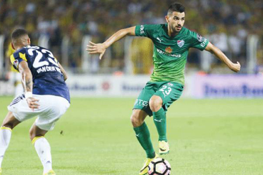 Bursasporun küllerinden doğan golcüsü Aziz