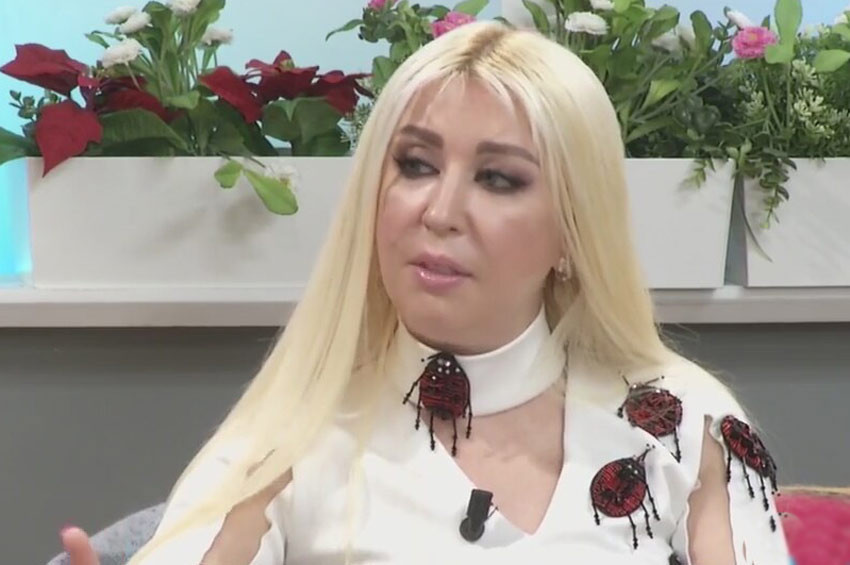 Şenay Yangel yılın en iyi astroloğu seçildi