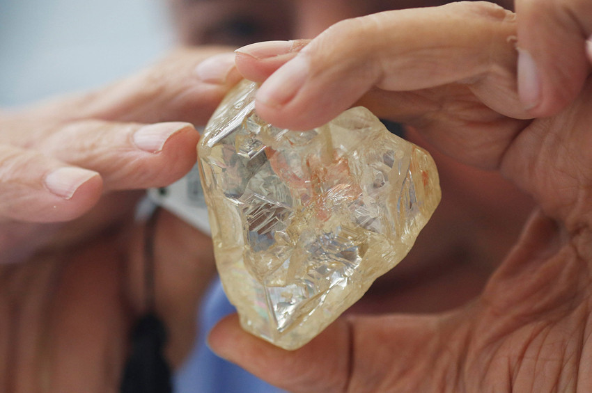 Sierra Leone Barış Elması 6,5 milyon dolara satıldı