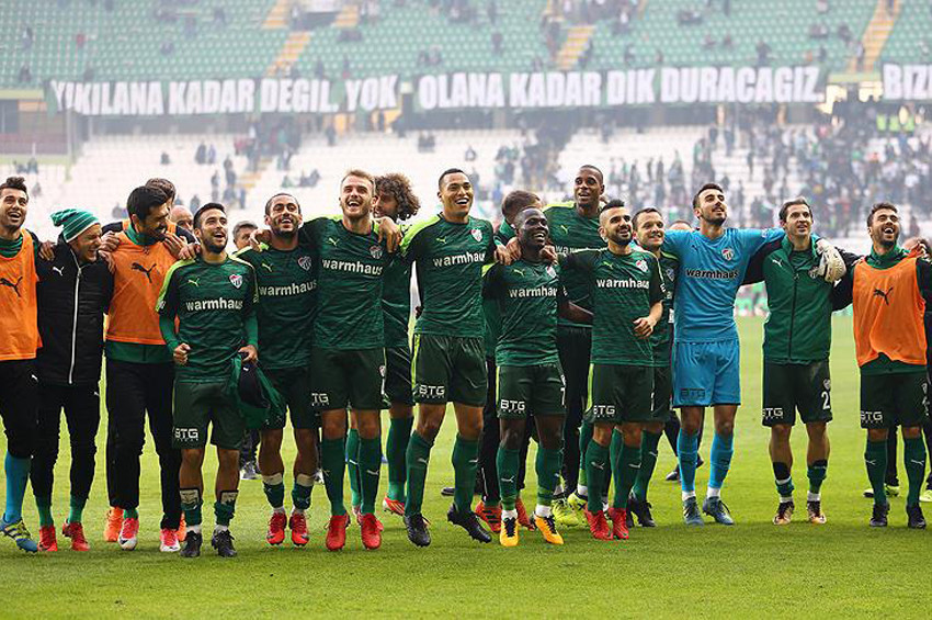 Bursasporlu Le Guen, Fenerbahçedeki çıkıştan endişeli