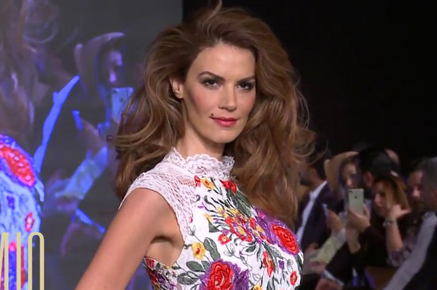 İlkbahar-yaz koleksiyonları Dubai Moda Haftasında