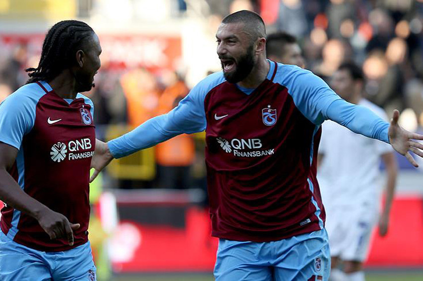 Trabzonspor, üst üste 4. galibiyetini aldı