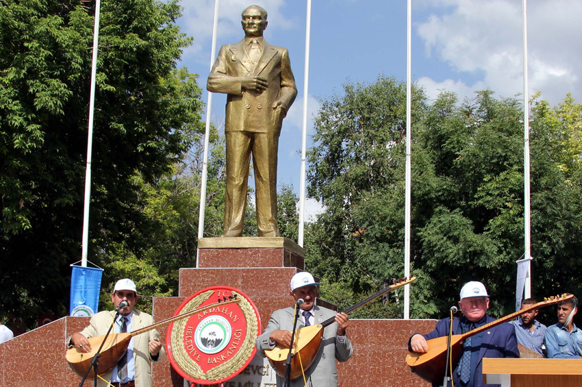 Ardahanda Kültür ve Bal Festivali başladı