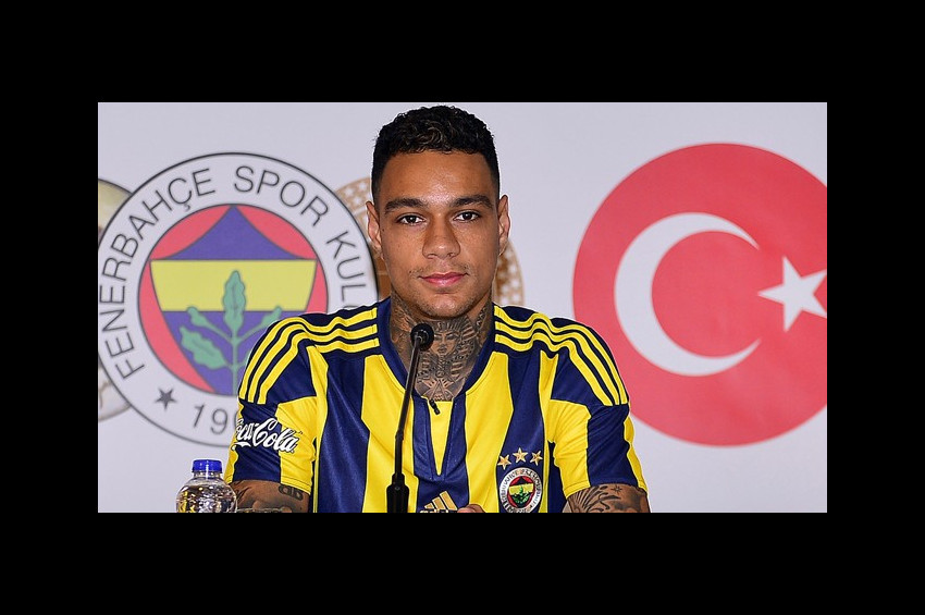 Van der Wiel, Cagliariye transfer oldu