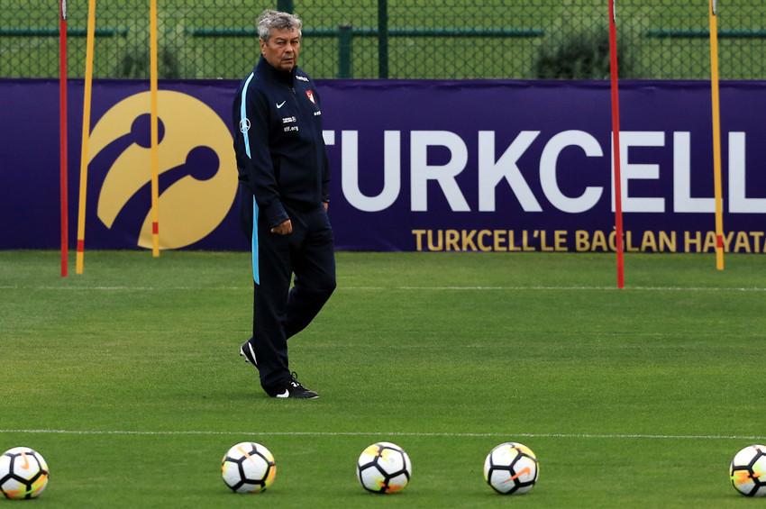 Lucescu: Sadece aptallar fikirlerini değiştirmez