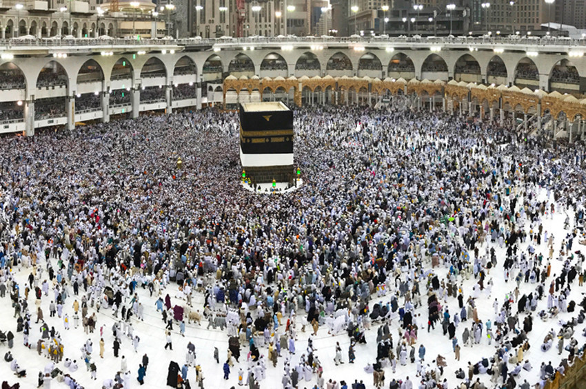2 milyona yakın hacı adayı kutsal topraklarda