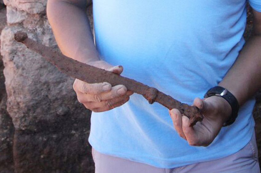 Orduda 2 bin 100 yıllık hançer bulundu