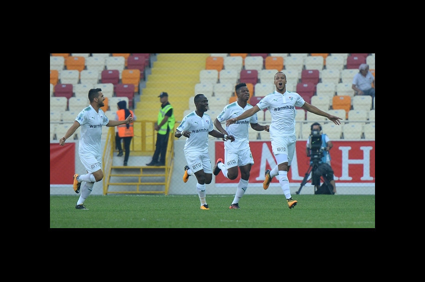 Gol Düellosu: Evkur Yeni Malatyaspor: 2 Bursaspor: 4