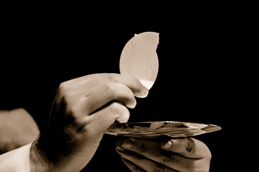 Lyon kardinali çocuk istismarını örtbas etmekle suçlanıyor