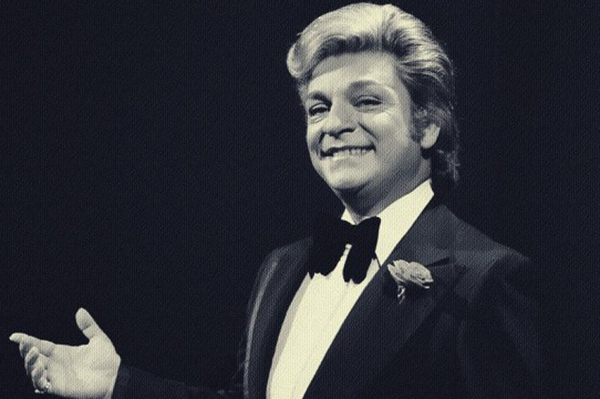 Bodrum Kalesinde Zeki Müren izdihamı