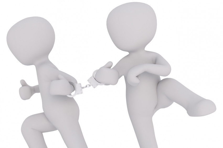 Birleşik Krallıkta 11 kişi gözaltına alındı