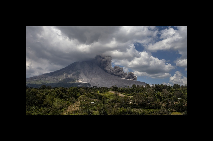 Agung Yanardağının çevresinde panik sürüyor