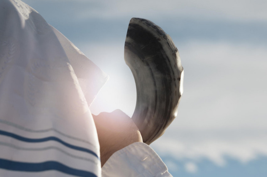 Yahudiler, Yom Kippur Bayramını kutluyor