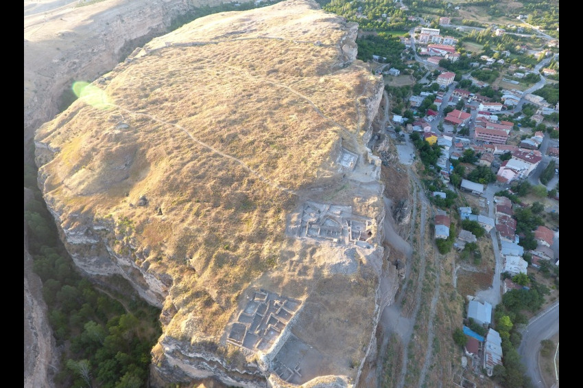 Kemahtaki bin yıllık Türk Mahallesi