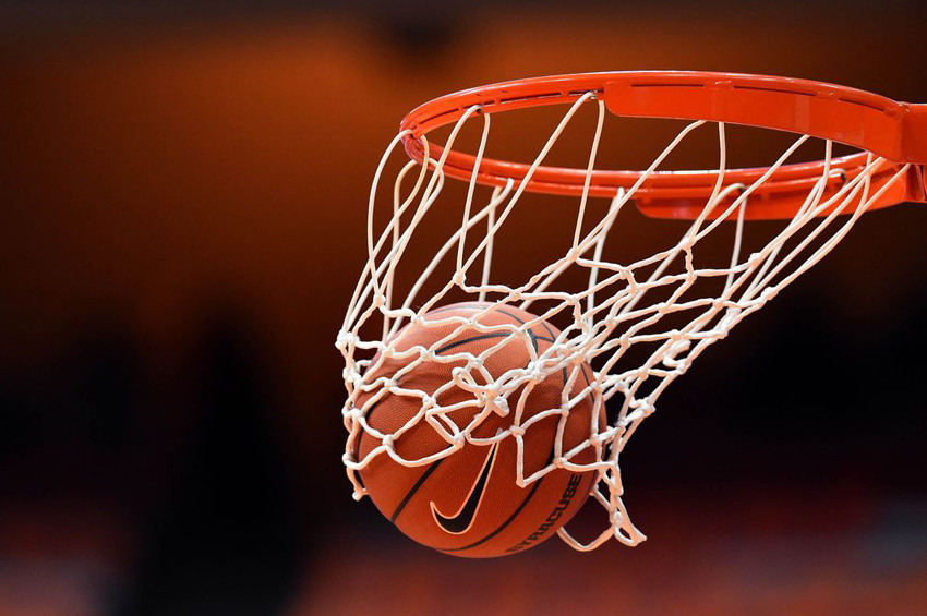 Yunanistan, Polonyayı 95-77 yendi