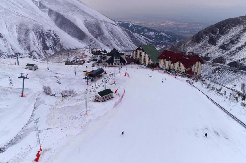 Anadoluda kesintisiz kayağın adresi: Palandöken