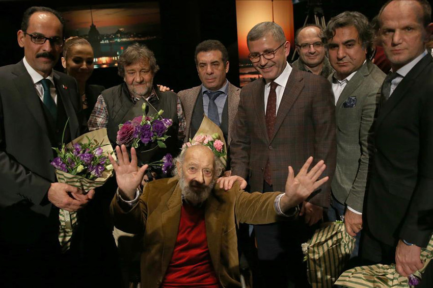 Usta fotoğrafçı Ara Gülere Saygı Gecesi