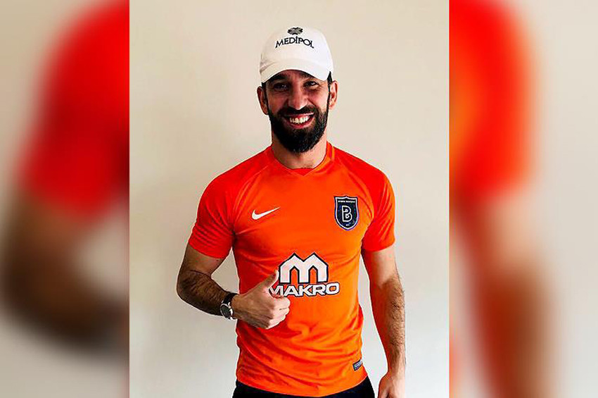 Arda Turan artık Medipol Başakşehirli