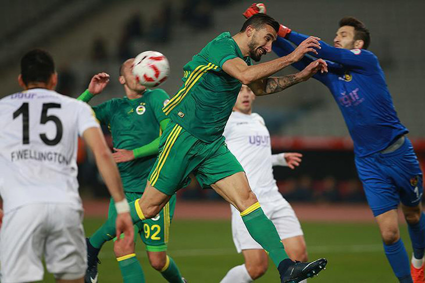 Fenerbahçe, İstanbulsporu kupadan eledi