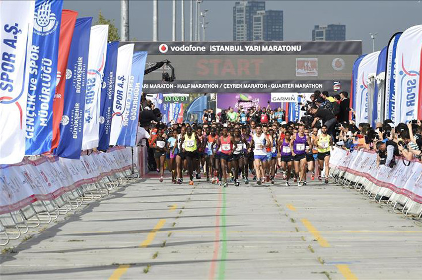 Vodafone İstanbul Yarı Maratonu heyecanı başladı