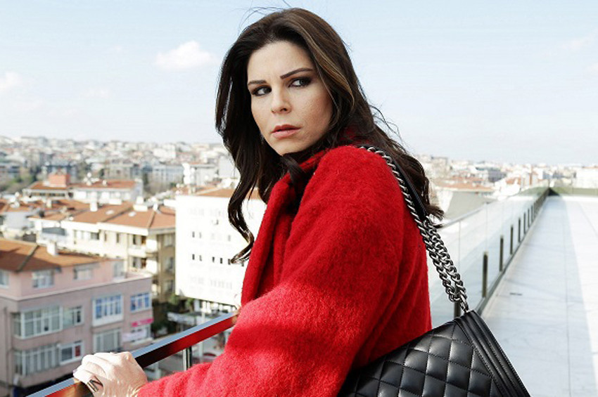 Pelin Öztekin de Yuvamdaki Düşman kadrosunda