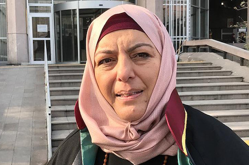 Sibel Eraslan, avukatlık cübbesine 50 yaşında kavuştu