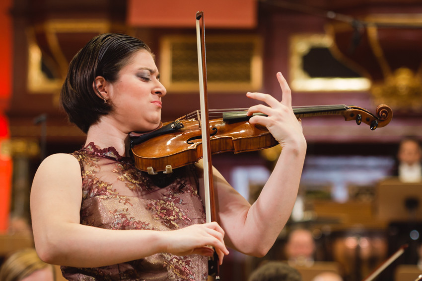 Aydın Gün Teşvik Ödülü Veriko Tchumburidze nin