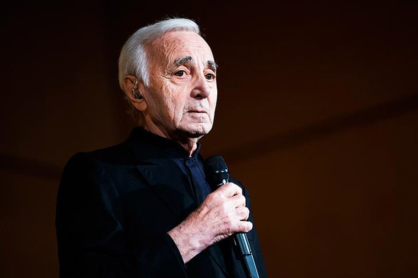 Charles Aznavour hayatını kaybetti