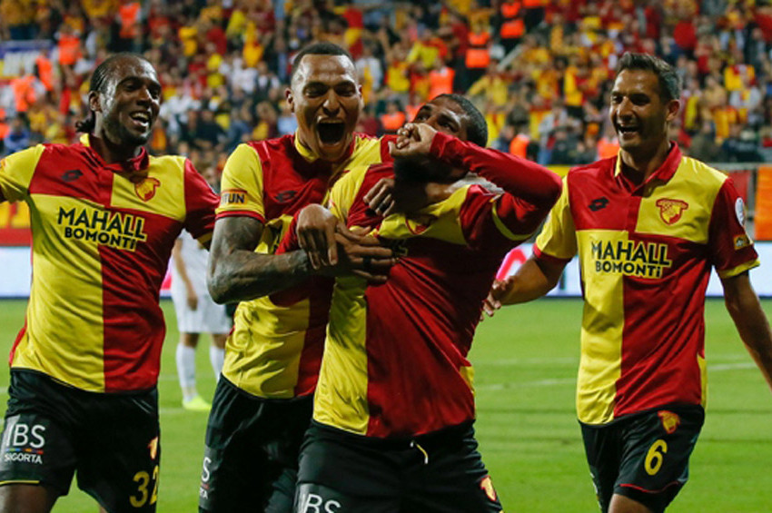 Beşiktaşa İzmirde soğuk duş: 2-0