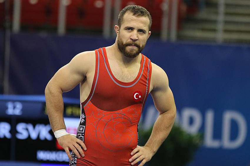 Fatih Erdin, Dünya Güreş Şampiyonasında ikinci oldu
