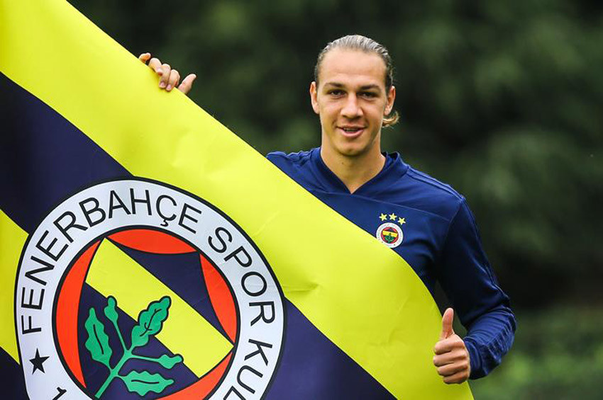 Fenerbahçeli Frey haftanın 11inde yer aldı