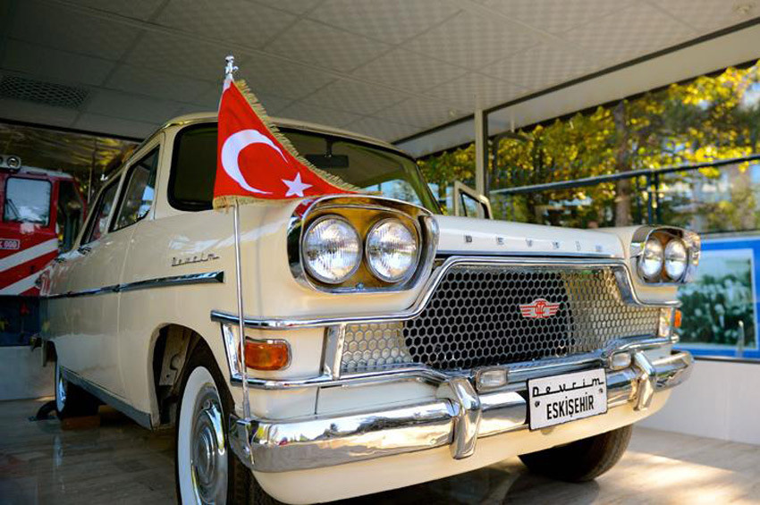 İlk Milli Otomobil Devrim 57 yaşına bastı