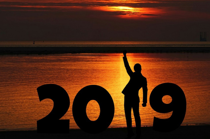 Burçların 2019 dolunay ve ay tutulması analizleri