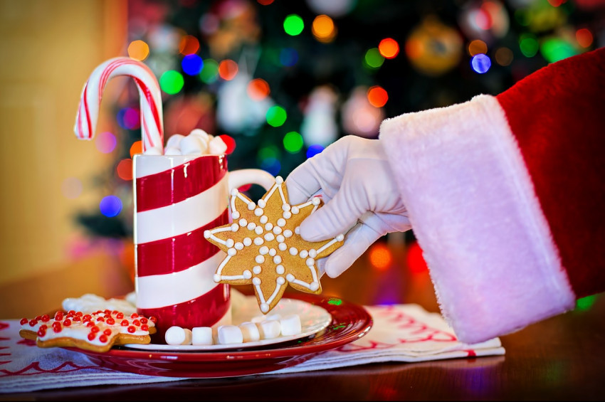 25 Aralık Noel Bayramı ayinlerle kutladı