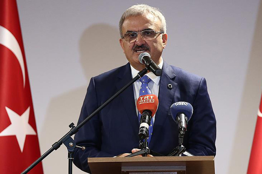 Antalya Valisi, turizmcilere indirim yapmamayı önerdi