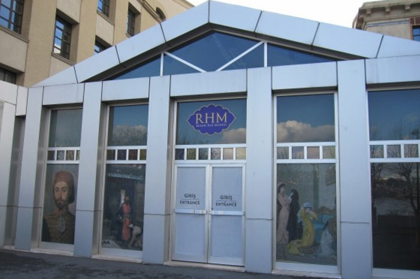 Rezan Has Müzesinde Toprağın Mirası sergisi