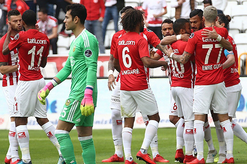 Antalyaspor: 3 Evkur Yeni Malatyaspor: 1