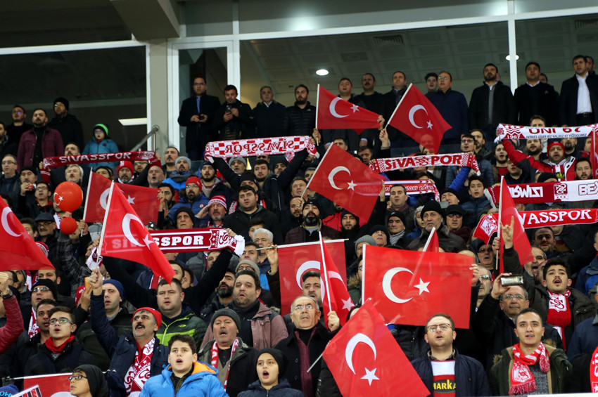 Demir Grup Sivasspor: 2 Galatasaray: 1
