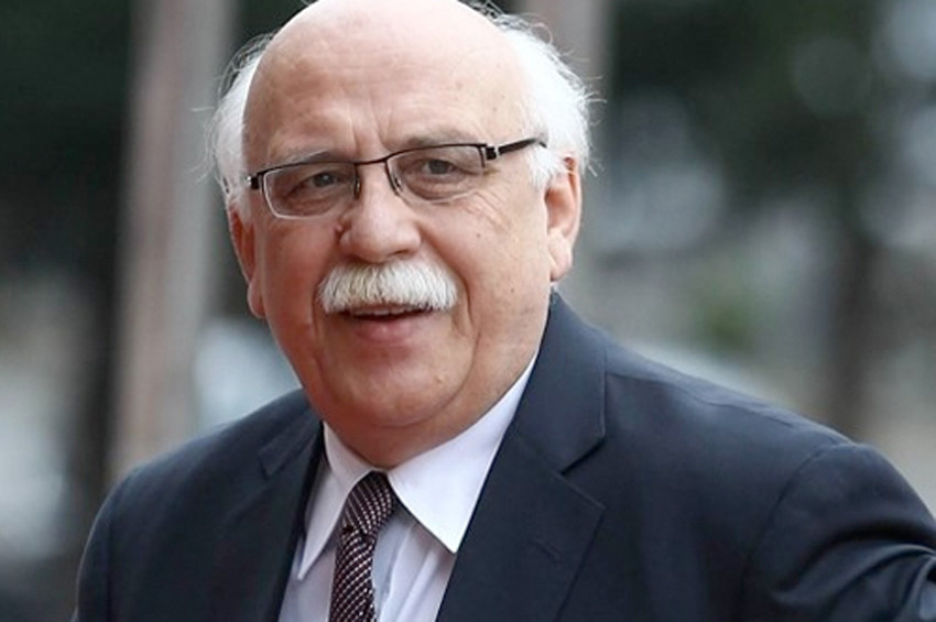 Açık Üniversitede ilk dersi Nabi Avcı verecek