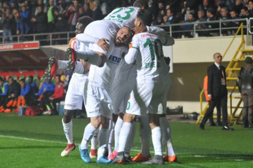 Aytemiz Alanyaspor: 4 Medipol Başakşehir: 1