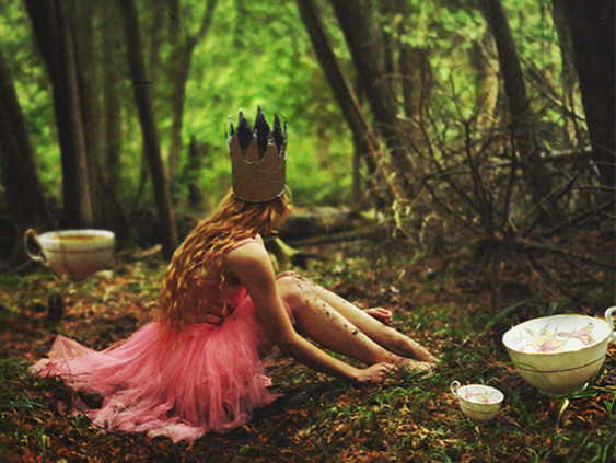 Çocukken mutlu muyduk sahi?