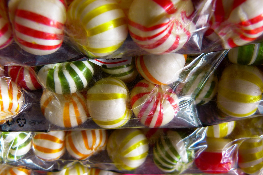 211 yıllık akide şekerinin 30 ayrı çeşidi var