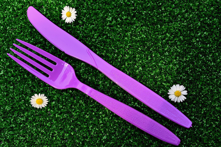 IKEA tek kullanımlık plastik ürünleri yasakladı