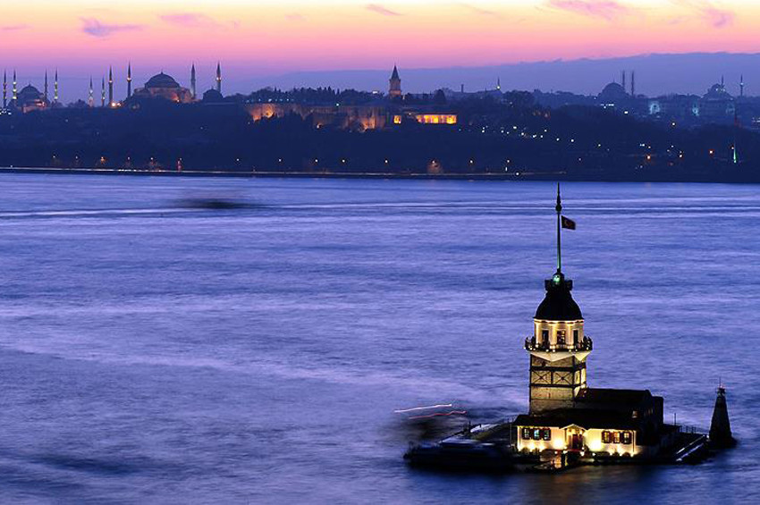 PAR-IS-TANBUL başladı.