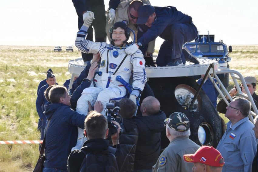 Soyuz uzay kapsülü dünyaya döndü