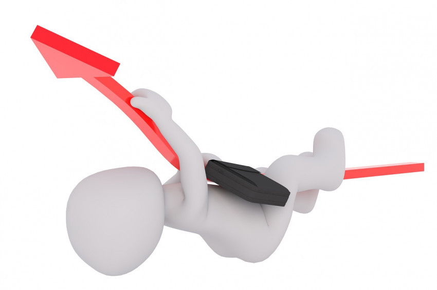 Malezyanın borcu için halk 33 milyon dolar topladı