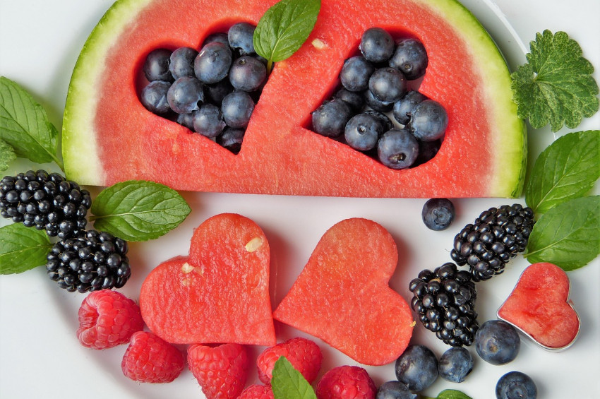 Yaz meyveleri hemen her derde deva