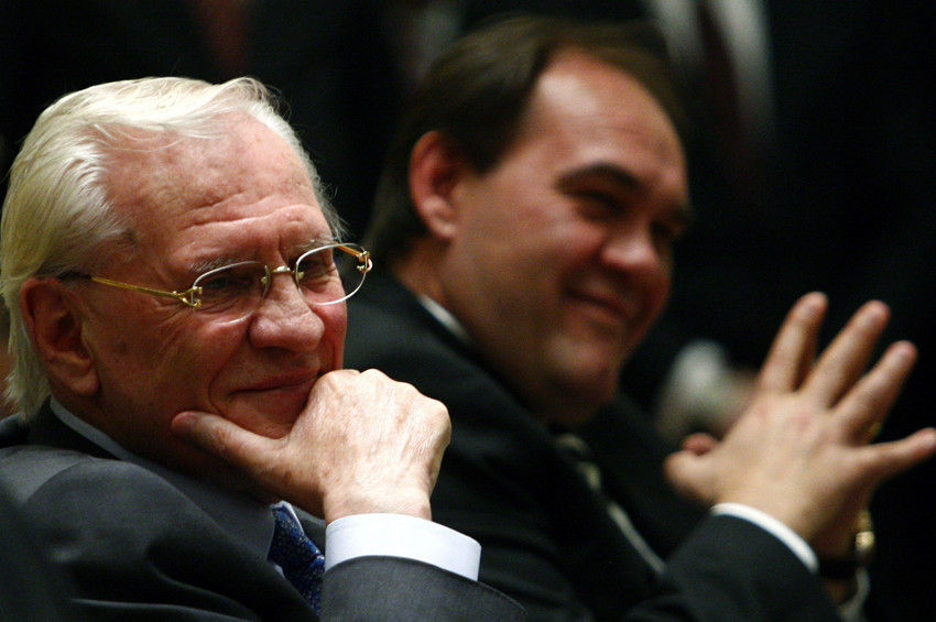 Ünlü İşadamı Erdoğan Demirören vefat etti